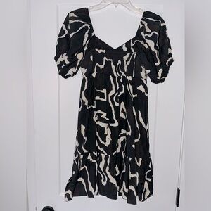 Nine West Black and White Puff Sleeve Sundress